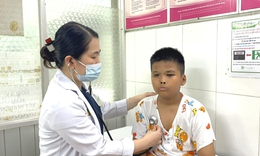 Gần 200 học sinh Trường Bình Quới Tây nghi bị ngộ độc