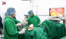 Phẫu thuật thành công ung thư trực tràng bằng kỹ thuật hiện đại tại Bệnh viện Kiến An