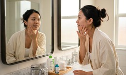 6 sai lầm khi uống vitamin khiến phụ nữ tuổi 40 dễ lão hóa, tăng cân