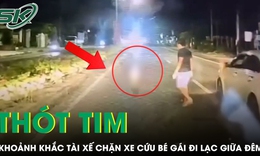 Khoảnh khắc tài xế chặn xe giữa đường, cứu bé gái đi lạc giữa đêm ở TPHCM