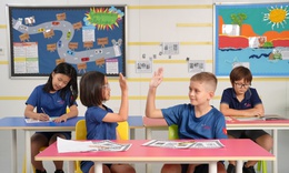 Đừng chỉ quan tâm con ăn gì, hãy hỏi 'hôm nay con đã  uống đủ nước chưa?'