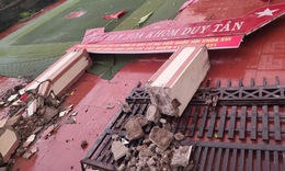 Nhiều nhà dân, công trình công cộng ở Quảng Trị bị hư hại sau trận lốc xoáy