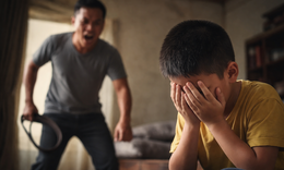 Bố nghi đánh con tử vong ở Lào Cai: Khi 'dạy con' bằng đòn roi vượt lằn ranh