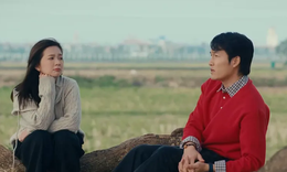 Ngọc Huyền tiết lộ chuyện 'ngượng ngùng' khi diễn cảnh ôm hôn Đình Tú