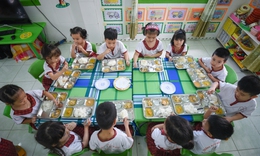 Vai trò của vi chất dinh dưỡng thiết yếu với trẻ em học đường