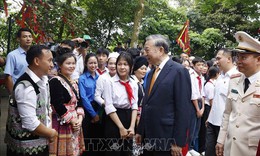 Tổng Bí thư, Chủ tịch nước Tô Lâm gặp gỡ, nói chuyện với bà con nhân dân tại Đền Hùng