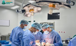 Tỷ lệ tử vong tới 30% sau gãy cổ xương đùi ở người cao tuổi: Vì sao cần điều trị sớm?