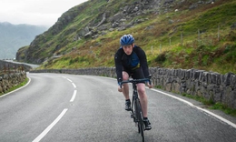 Chỉ vài phút vận động mạnh mỗi ngày: Lợi ích bất ngờ với tim mạch và đường huyết