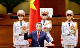 [Infographic] - Tiểu sử tân Thủ tướng Chính phủ Lê Minh Hưng