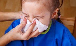 Cách trị sổ mũi, hắt hơi cho trẻ nhanh khỏi và an toàn tại nhà