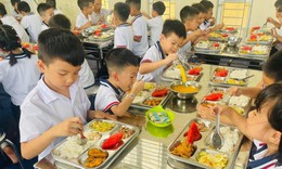 Chuẩn hóa dinh dưỡng học đường toàn quốc