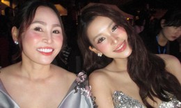 Mẹ ruột Hoa hậu Việt Nam quê Đà Nẵng là 'điểm tựa' cho con gái