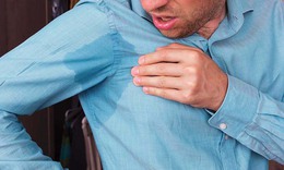 4 cách khắc phục mồ hôi nách mùa nắng nóng