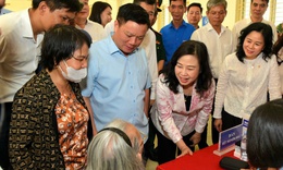 Bộ trưởng Đào Hồng Lan: Chăm sóc sức khỏe người dân từ sớm, từ xa và ngay tại cơ sở
