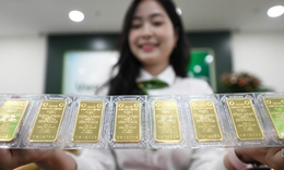 Chốt giá vàng hôm nay ngày 18/5 tăng mạnh trở lại