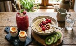 7 loại thực phẩm giảm căng thẳng khó ngủ, giúp ngủ ngon hơn