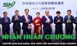 Nguyên Tổng Bí thư Nông Đức Mạnh và nguyên Thủ tướng Nguyễn Tấn Dũng nhận Huân chương Mặt trời mọc