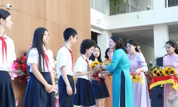 Lời dặn học trò ‘khép lại trang sách’ để mở ra mùa hè trải nghiệm của cô Hiệu trưởng
