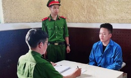 Bắt tạm giam chủ tiệm cầm đồ 25 tuổi lừa đảo hơn 10 tỷ đồng