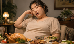 Vì sao vừa ăn xong đã buồn ngủ?