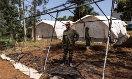 Dịch Ebola diễn biến xấu đi, WHO kêu gọi ngưng bắn tại CHDC Congo