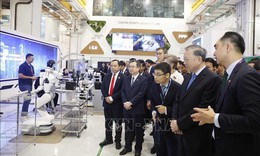 Tổng Bí thư, Chủ tịch nước Tô Lâm thăm Nhà máy mẫu cho công nghệ sản xuất tiên tiến