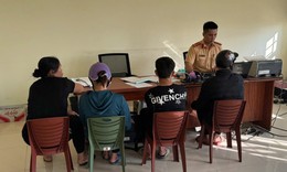 Phạt nhóm thanh niên lạng lách, đánh võng 20 triệu đồng từ tin báo của người dân