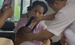Đình chỉ cơ sở chữa 'bách bệnh' bằng 'giác hơi hút máu' ở Hà Nội