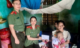 Tình trạng của cháu bé bị mẹ và cậu tâm thần gây hại