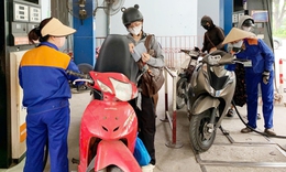 Giá xăng dầu tiếp tục giảm, E5RON92 giảm 1.206 đồng/lít