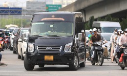 Siết quản lý xe hợp đồng: Cấm đón, trả khách tại điểm cố định, phải chia sẻ dữ liệu với Bộ Công an