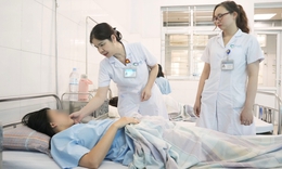 Cứu thành công nữ du khách sốc mất máu vì thai ngoài tử cung vỡ