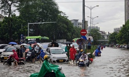 Cảnh báo mưa dông mạnh khu vực nội thành Hà Nội sáng nay