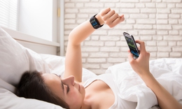 Thiết bị theo dõi giấc ngủ có thể chính là thủ phạm gây... mất ngủ?