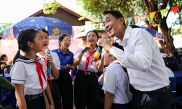 Diễn viên Hứa Vĩ Văn giao lưu cùng thiếu nhi, lan tỏa văn hóa đọc