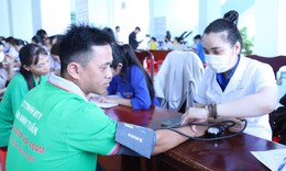 1.000 công nhân tại khu công nghiệp, chế xuất được khám sức khỏe miễn phí