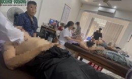 Cơ sở YHCT ở Hà Nội "dọa" bệnh nhân tái phát đột quỵ, bán thuốc có hạn đến 2050