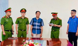 Bắt tạm giam 3 nguyên cán bộ thuế Lào Cai liên quan sai phạm thu phí cửa khẩu