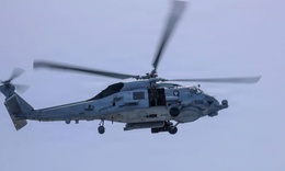 Trực thăng MH-60S Seahawk của Hải quân Mỹ rơi xuống biển Ả Rập