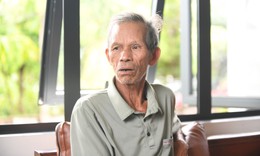 Nhân chứng sống từng bị địch ngăn cản bốc hài cốt liệt sĩ ở mộ chôn tập thể