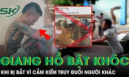 ‘Giang hồ mạng’ bật khóc khi bị công an bắt vì cầm kiếm truy đuổi người đi đường sau va chạm giao thông