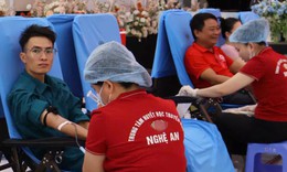Hàng nghìn người chung tay hiến máu, lan tỏa nghĩa cử cứu người ở xứ Nghệ