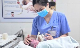 Cứu sống trẻ sơ sinh 3 ngày tuổi mang đa dị tật bẩm sinh phức tạp