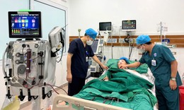 Cứu sống bệnh nhân 16 tuổi sốc tim do viêm cơ tim cấp bằng kỹ thuật ECMO
