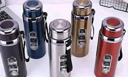 Bình giữ nhiệt giá rẻ tràn ngập chợ mạng: Đừng chỉ tin vào quảng cáo là 'inox 304'
