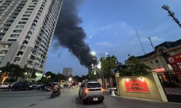 Hình ảnh hiện trường vụ cháy lớn tại Thanh Liệt