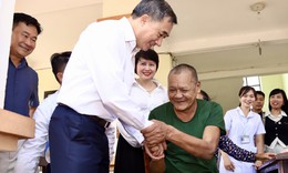 Thứ trưởng Trần Văn Thuấn: Chăm sóc Người có công bằng trách nhiệm và lòng biết ơn