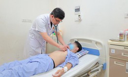 Nhập viện vì bị nhồi máu cơ tim, ung thư do hút thuốc lá hàng chục năm