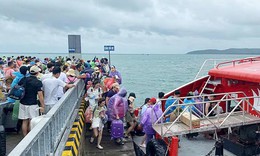 Biển Đông ảnh hưởng mạnh bởi siêu bão Ba Vì, cảnh báo an toàn trên các vùng biển trong những ngày tới