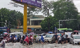 Cảnh báo mưa dông kèm lốc sét khu vực nội thành Hà Nội và các tỉnh phía Bắc